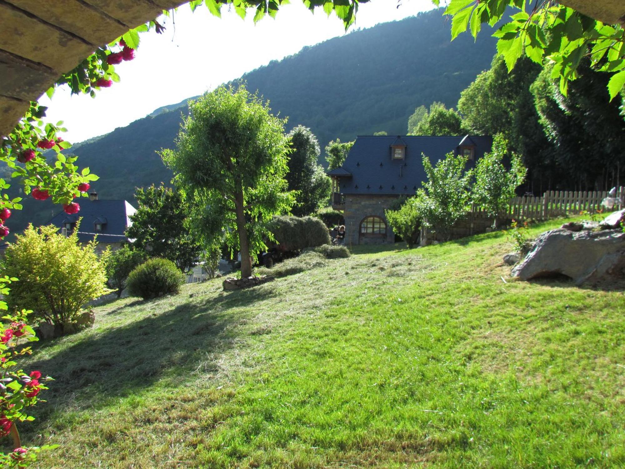 Casa Rural Fontamil Gistain Exterior photo